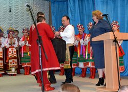 Народному самодіяльному ансамблю пісні і танцю «Хлібодари» – 25 років
